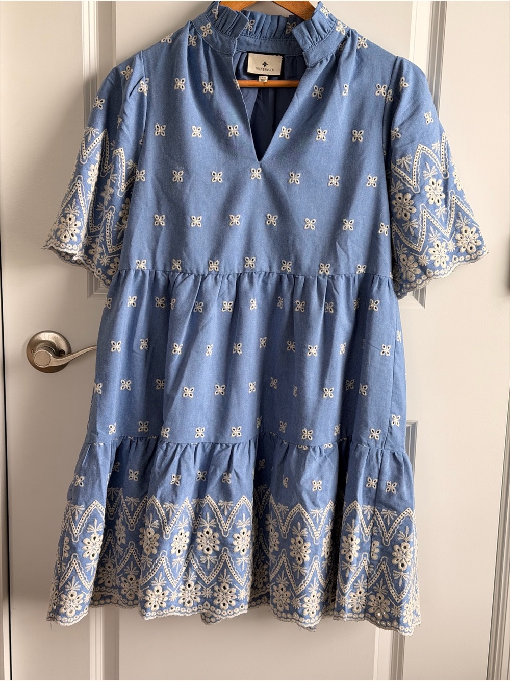 NWOT TUCKERNUCK Chambray Embroidered Crawford Dress - Picture 4 of 13